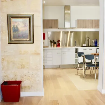 Le Confidentiel By Cocoonr Apartment